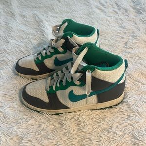 Nike Dunk Highs Size 8.5